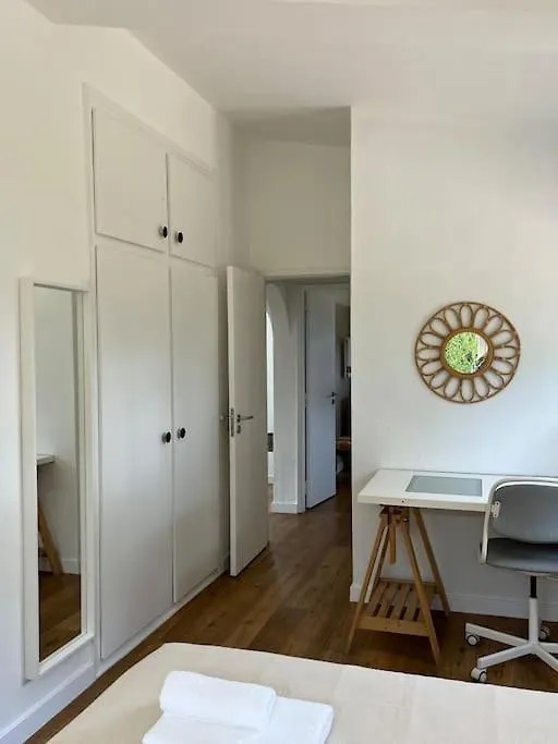 펜션 Casa De Maio - New T2 - Arrifana Beach 650 Mts 알제주르 포르투갈